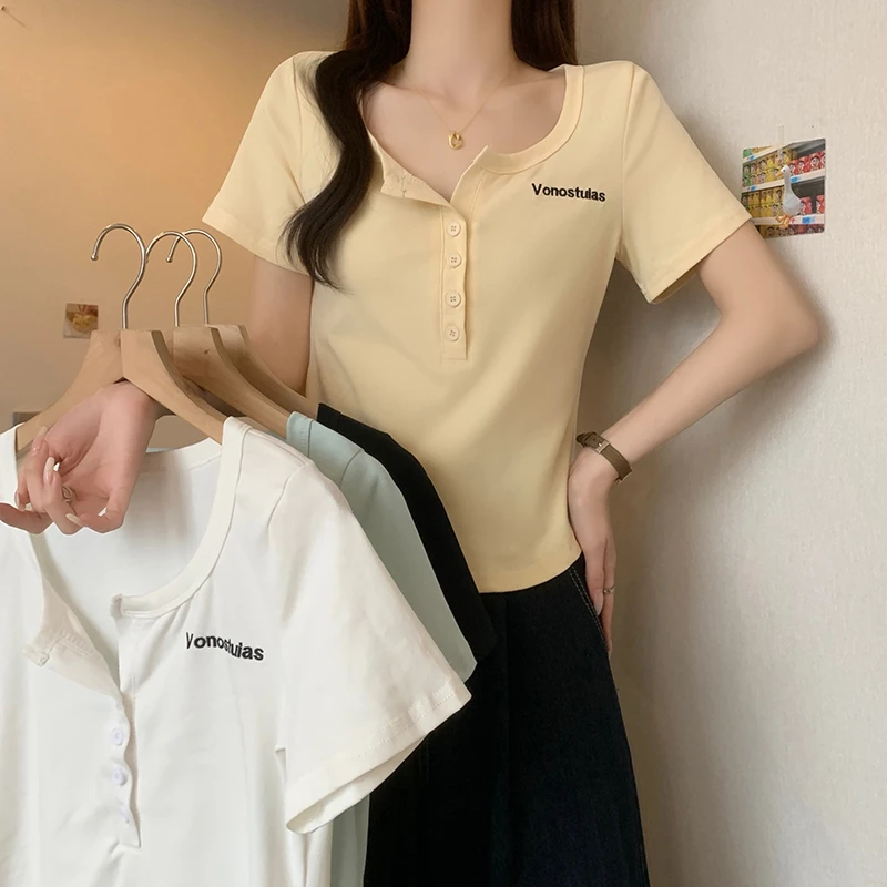 大码新款百搭刺绣字母半开领T恤女微胖mm显瘦遮肉上衣