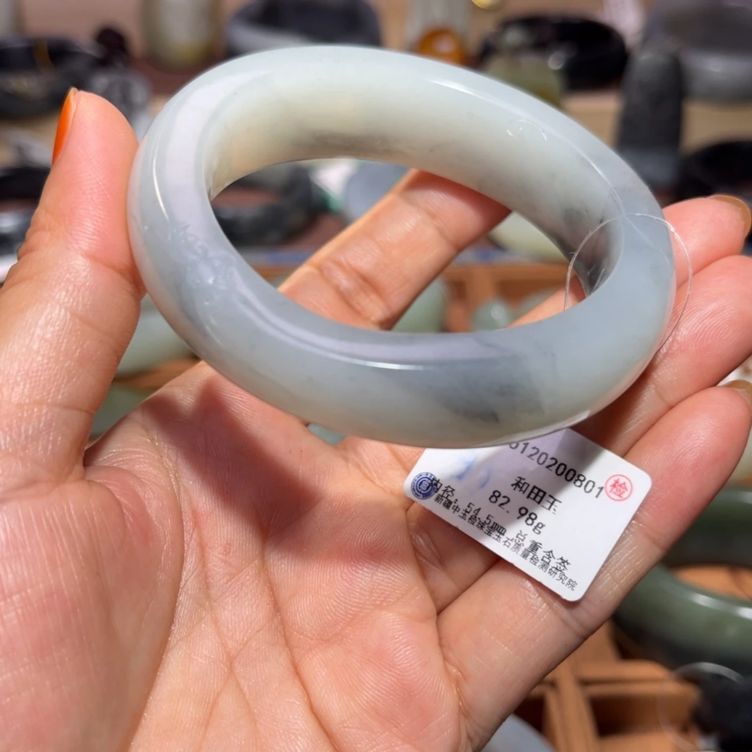 和田玉（子料）未镶嵌手镯
