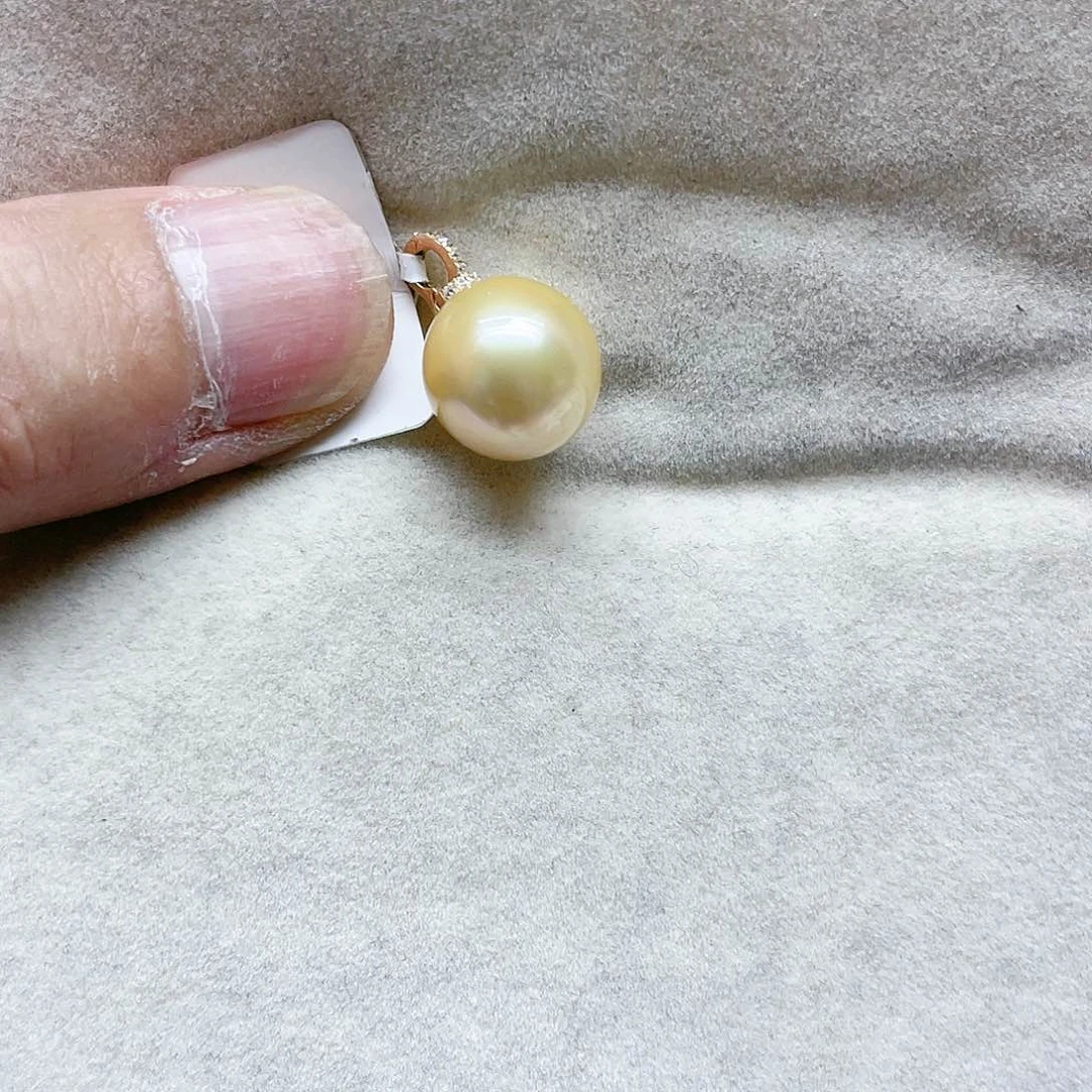 海水珍珠颈饰18K金镶嵌