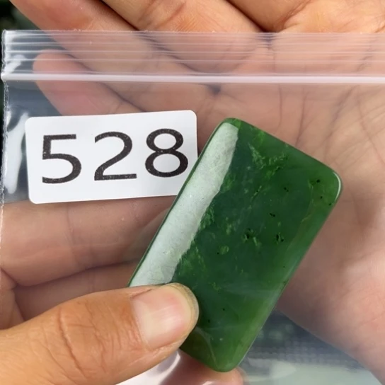 未镶嵌和田玉珠宝半成品