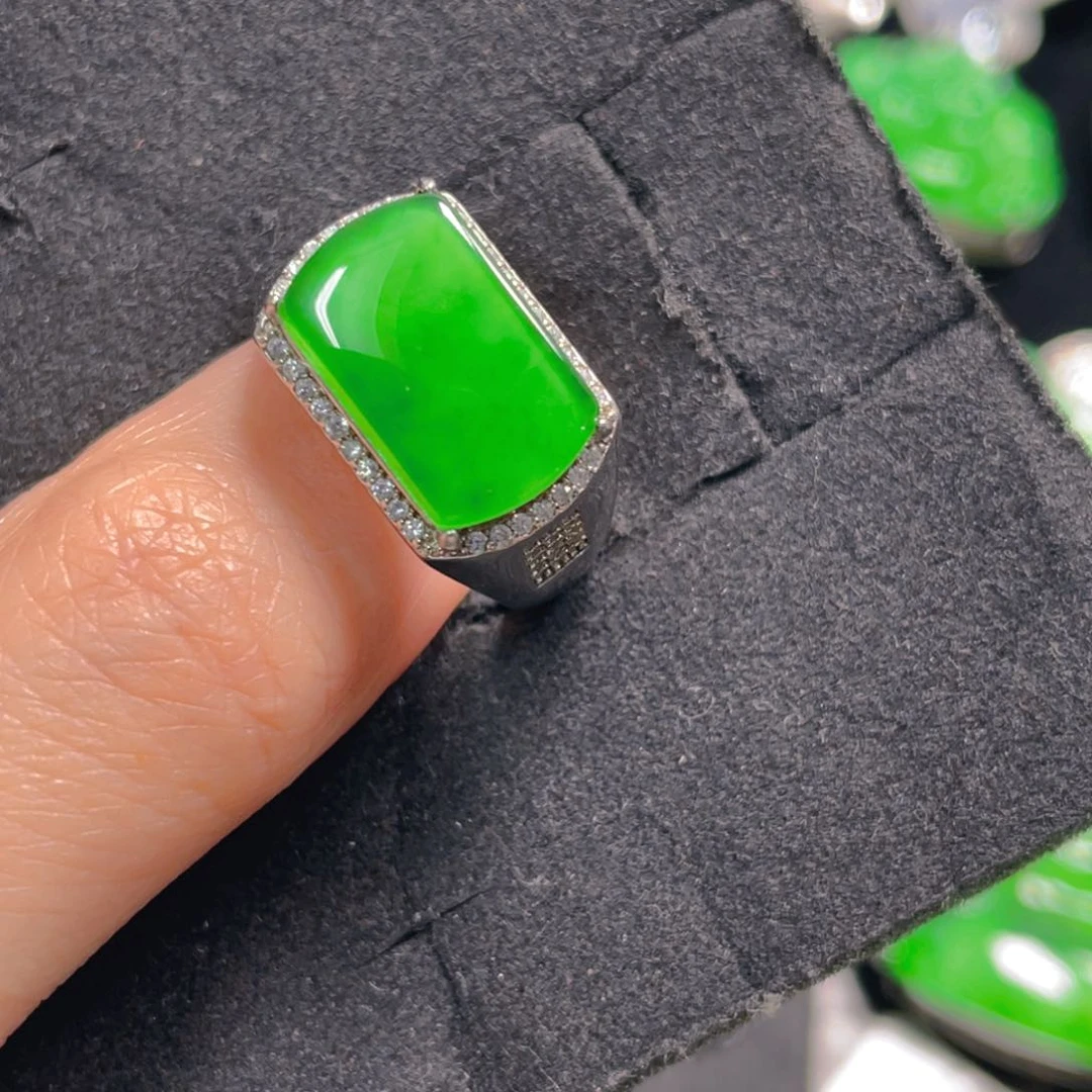 翡翠戒指银S925镶嵌111111111111