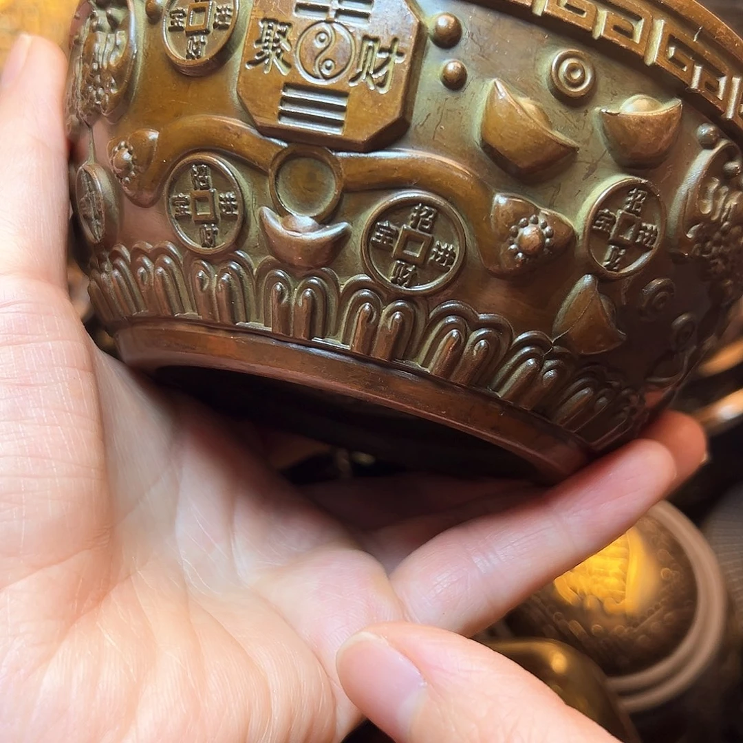 精美铜器工艺品等