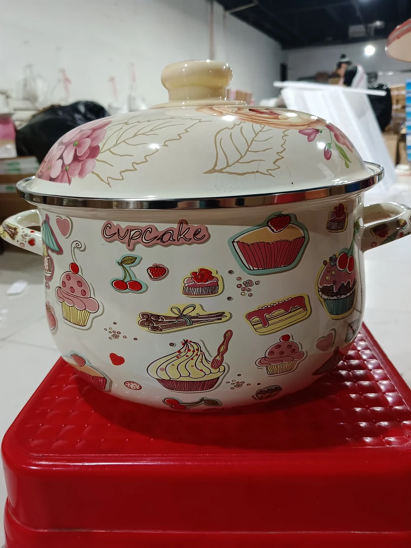 24口径搪瓷鼓型百花高胖锅瑕疵处理花色颜色随机发