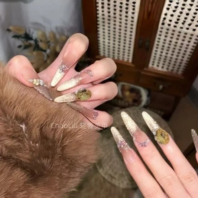 鎏金岁月爆款纯手工穿戴显白渐变猫眼爆闪高级气质美甲穿戴甲