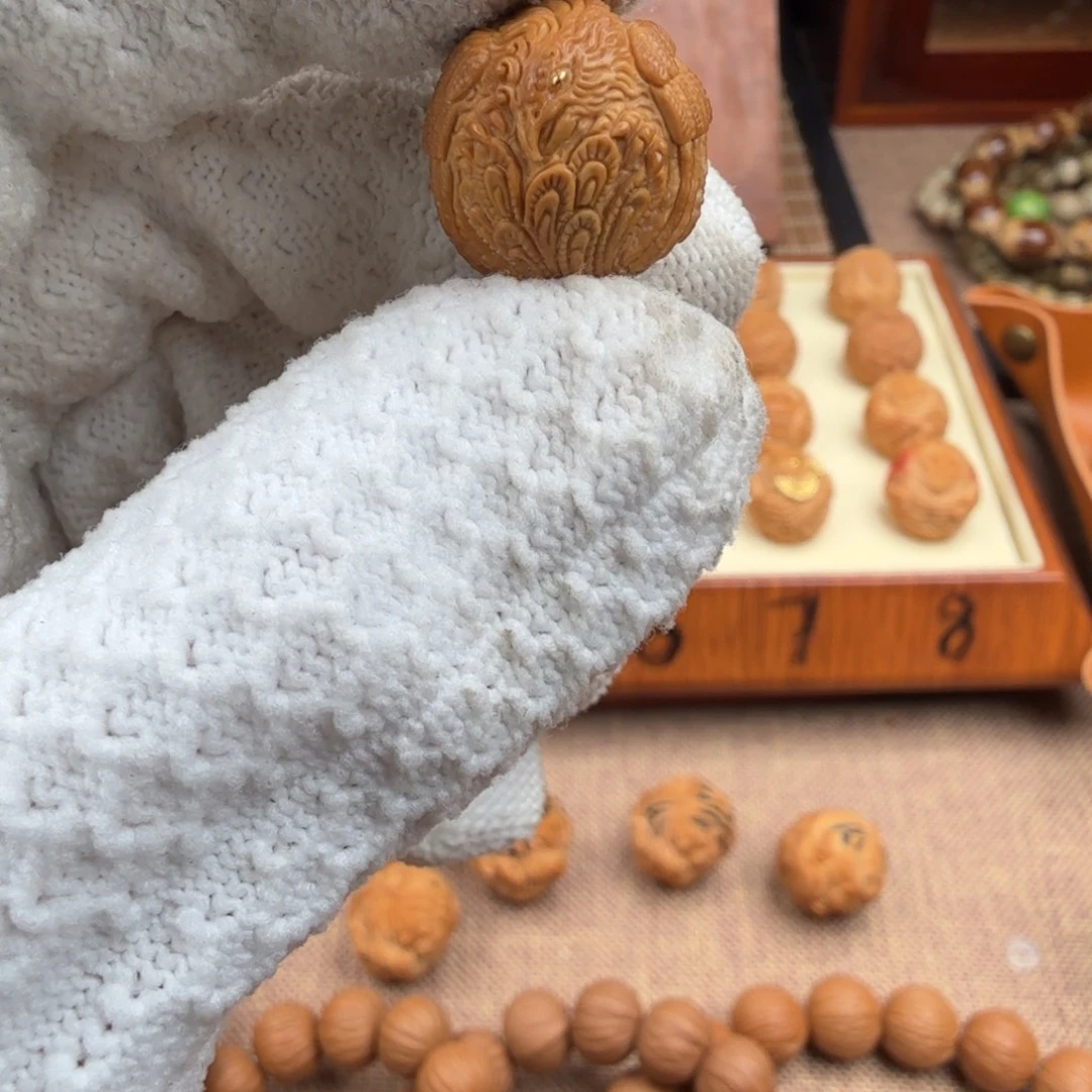 弱***千猴头核桃吊坠补镶嵌