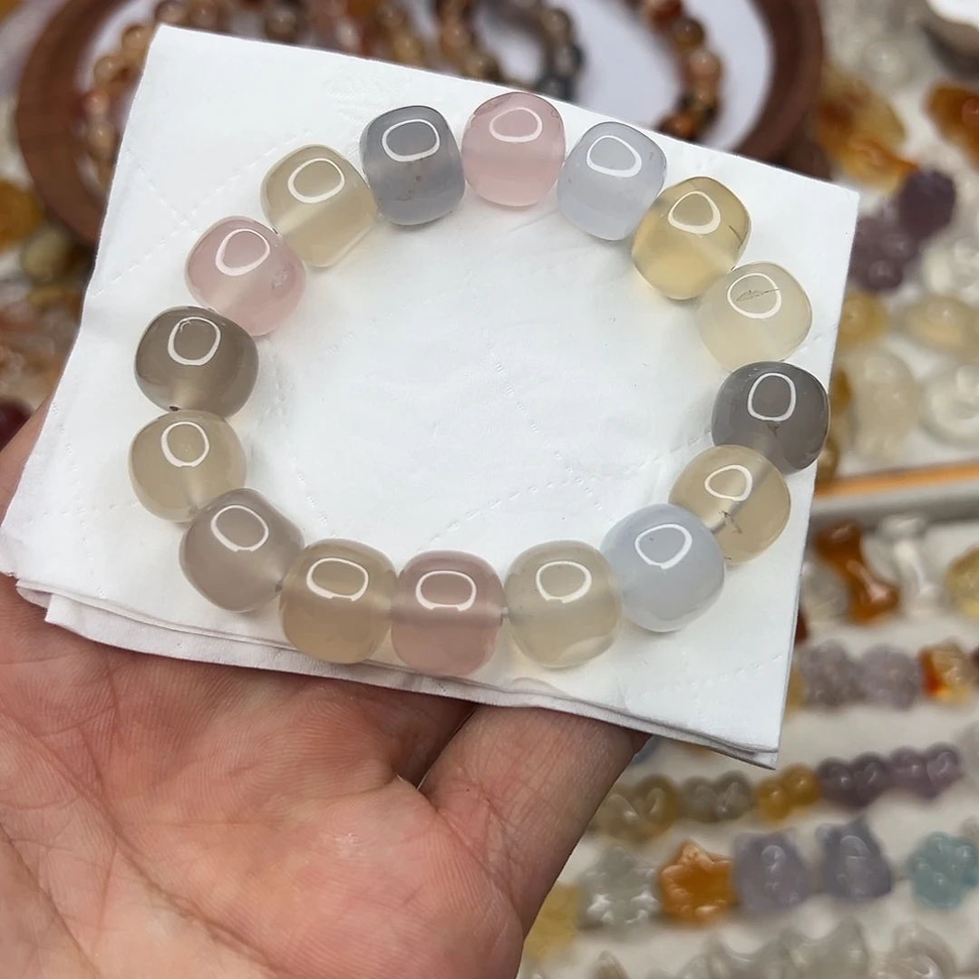 玛瑙/玉髓未镶嵌颈饰