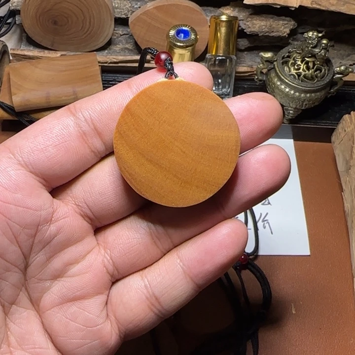 檀香木其他迈索尔老山檀香小圆牌
