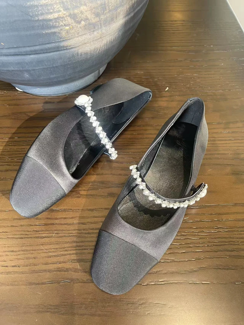 时尚玛丽珍鞋百搭低跟单鞋