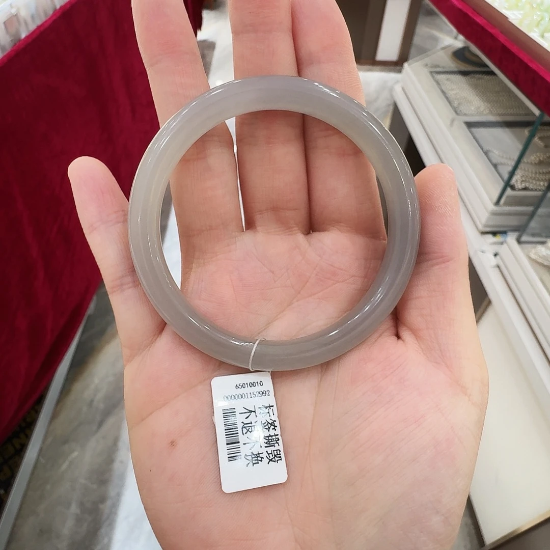 为***刘和田玉未镶嵌手镯229