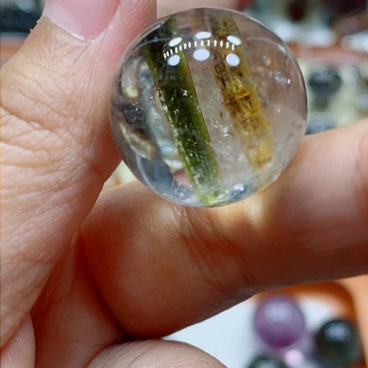 未镶嵌颈饰水晶水晶