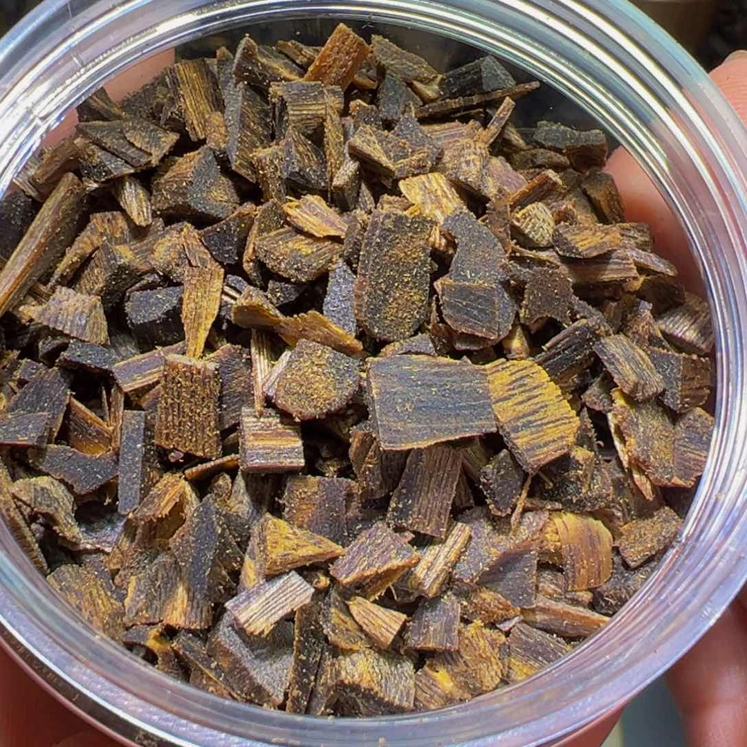 沉香手把件古*沉香奇楠紫罗兰沉水碎料50克