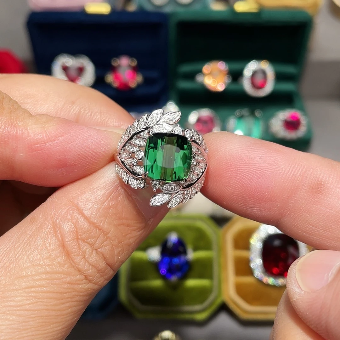 碧玺18K金镶嵌戒指5.71ct