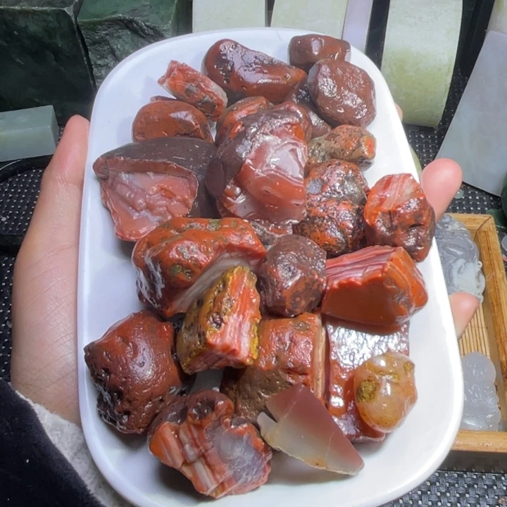 未镶嵌和田玉珠宝半成品