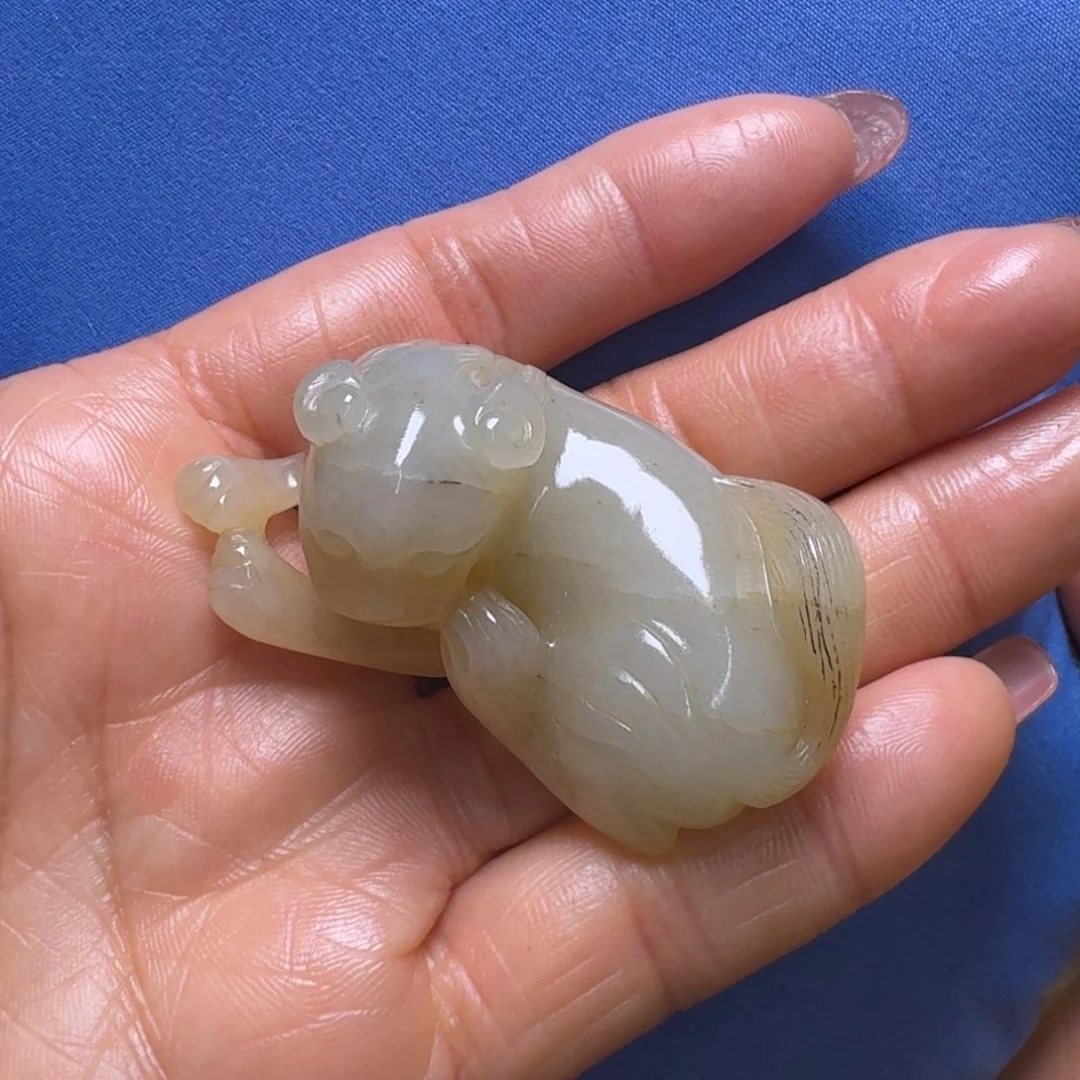 和田玉（糖玉）颈饰未镶嵌