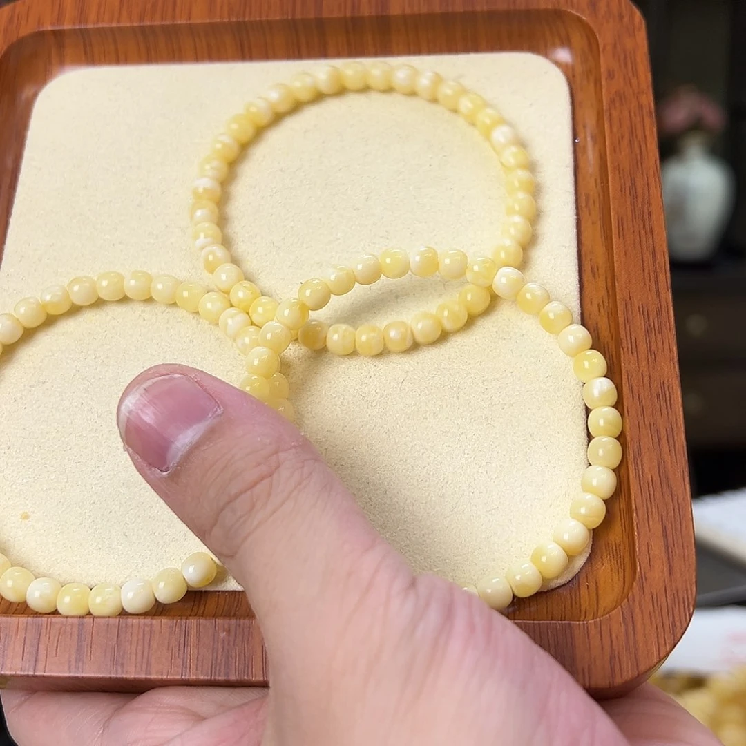 琥珀珠宝奇石未镶嵌多样性发其一