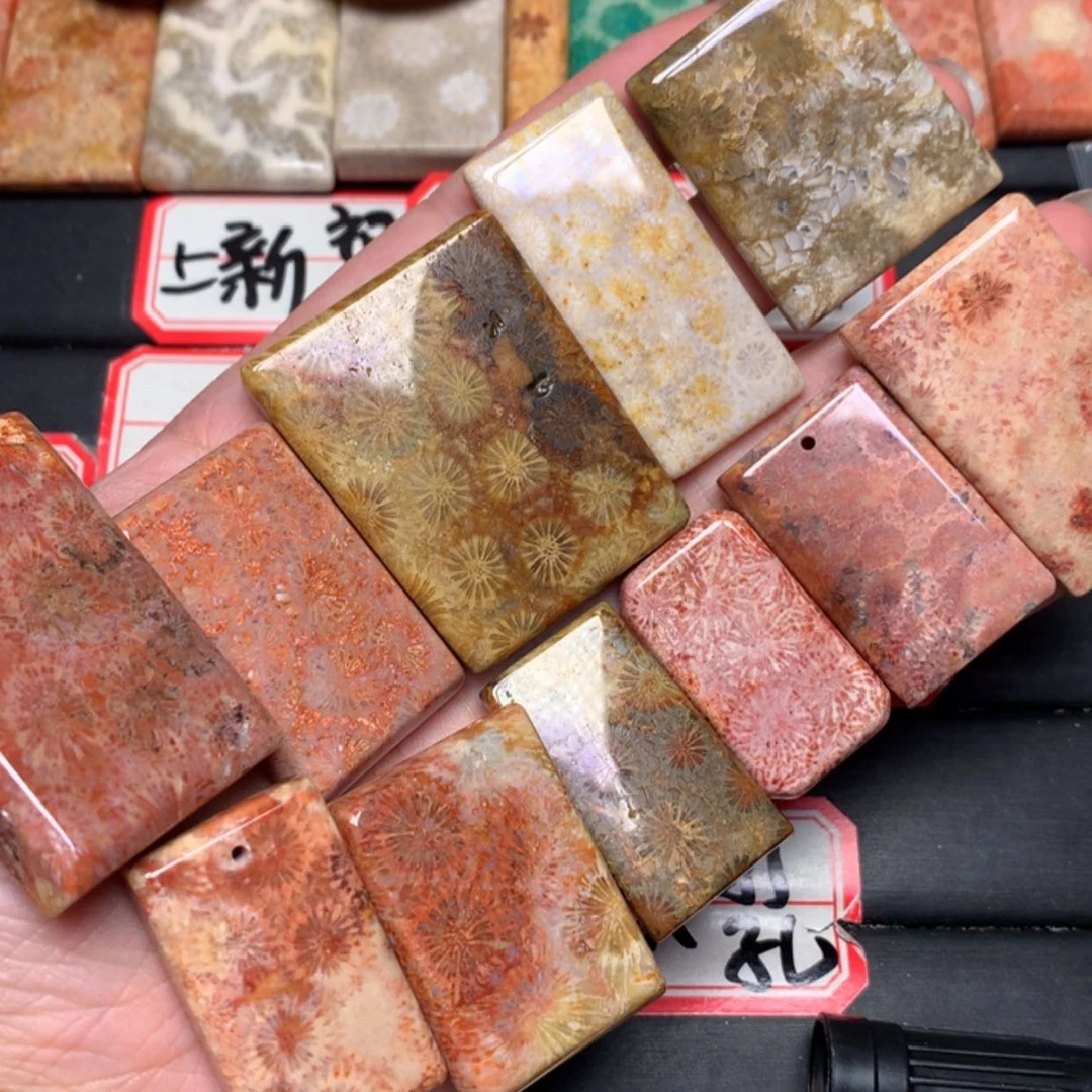 【闪购商品】硅化玉颈饰合金紫*