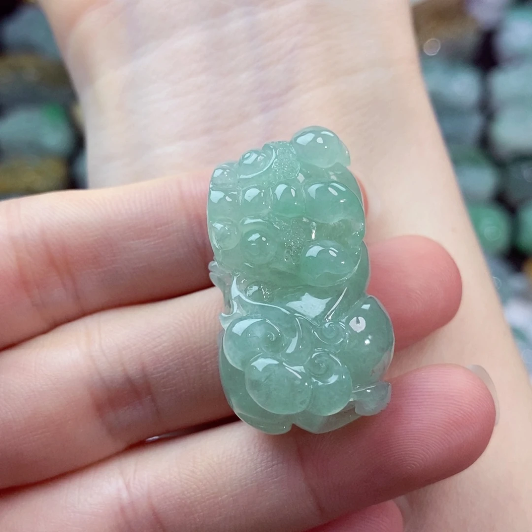 翡翠未镶嵌颈饰天然