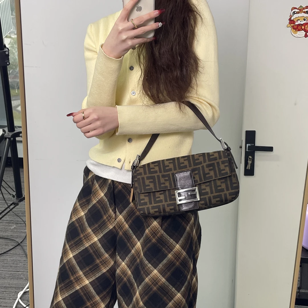 95新 FENDI/芬迪 爱夏奢品/芬迪/单肩包/80850