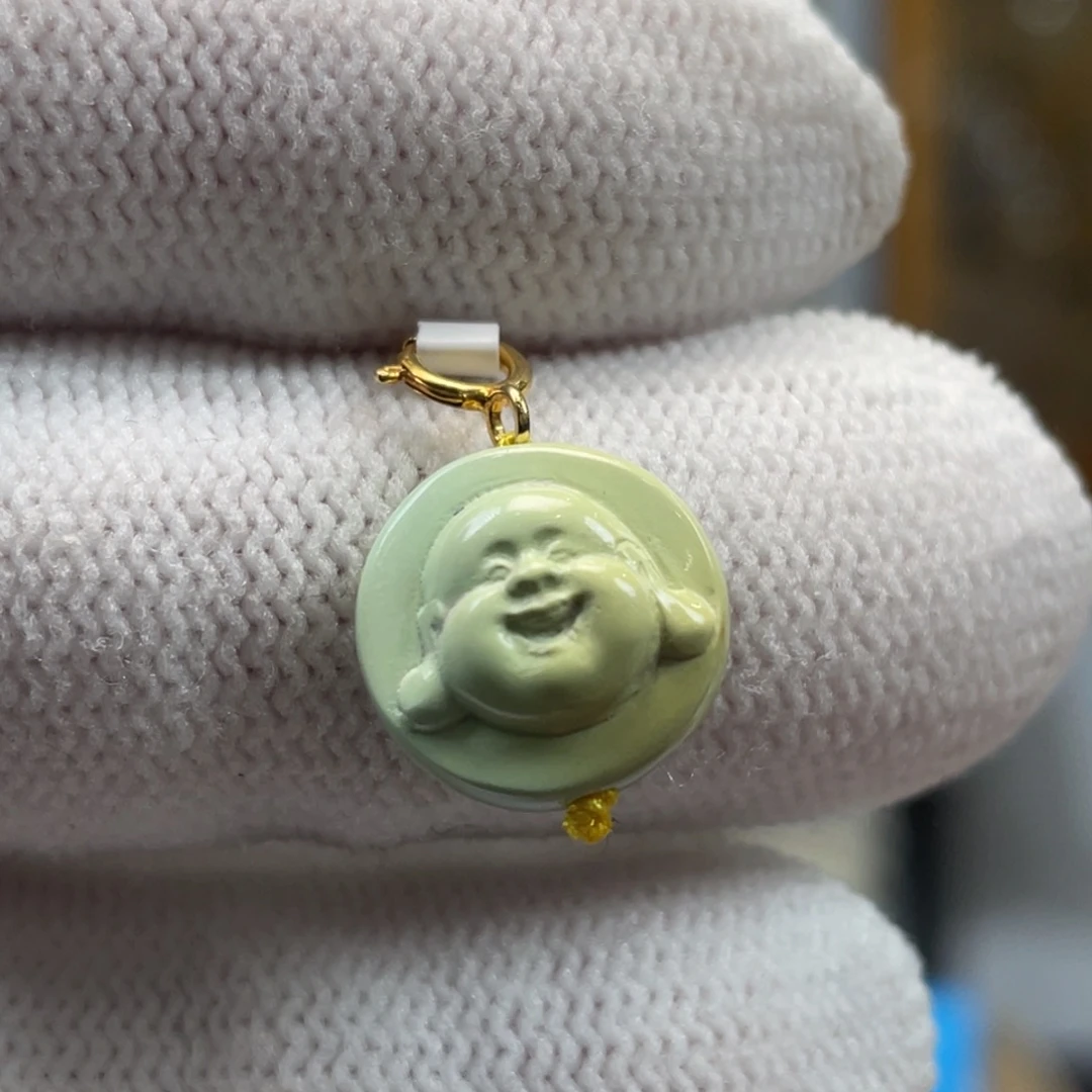 绿松石未镶嵌挂件