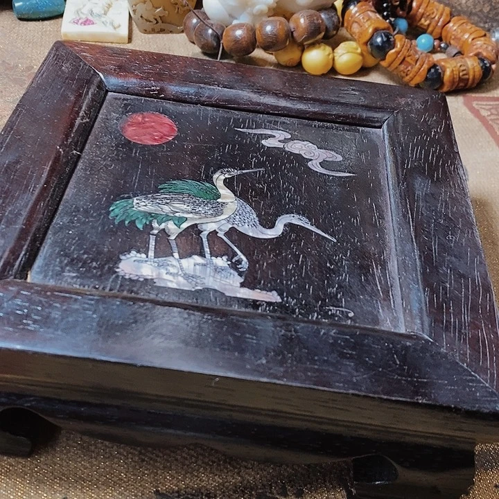 c b m l j j k h h k j