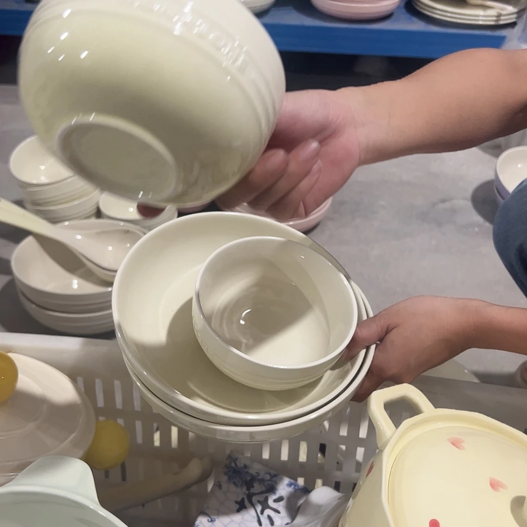 瓷片摩登白色4件套微瑕看图