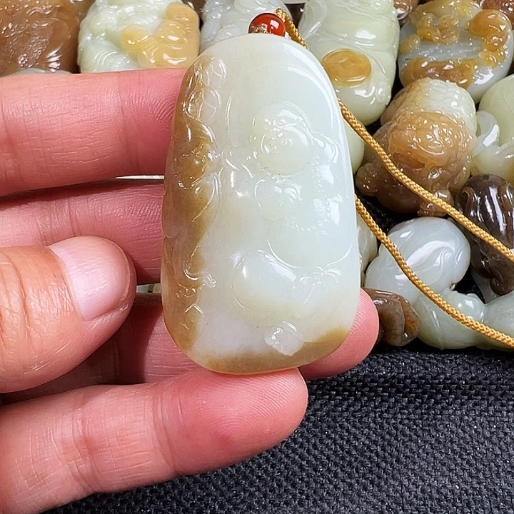 和田玉未镶嵌吊坠(不含链)