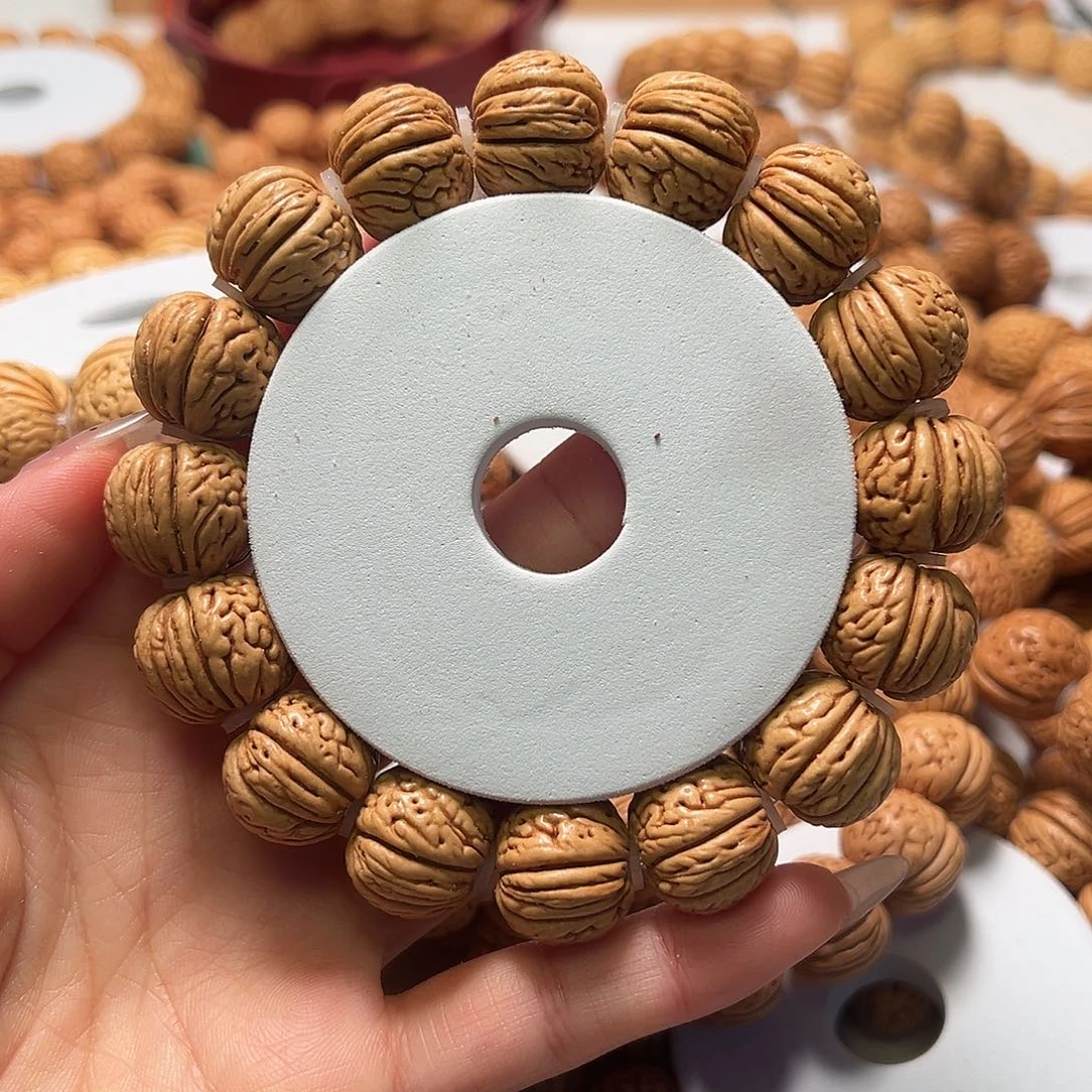 桃核吊坠苹果园17