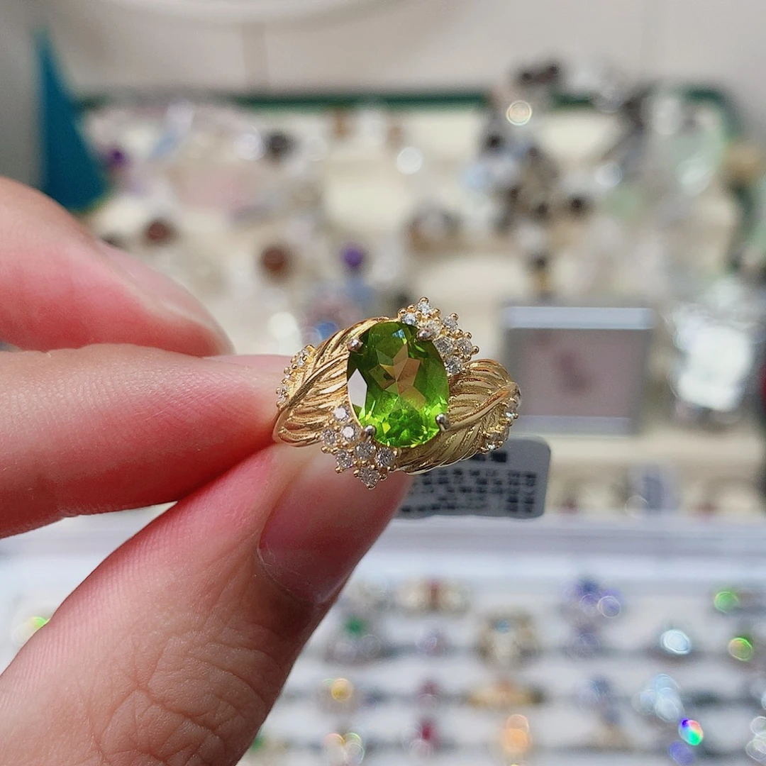 橄榄石银S925镶嵌戒指