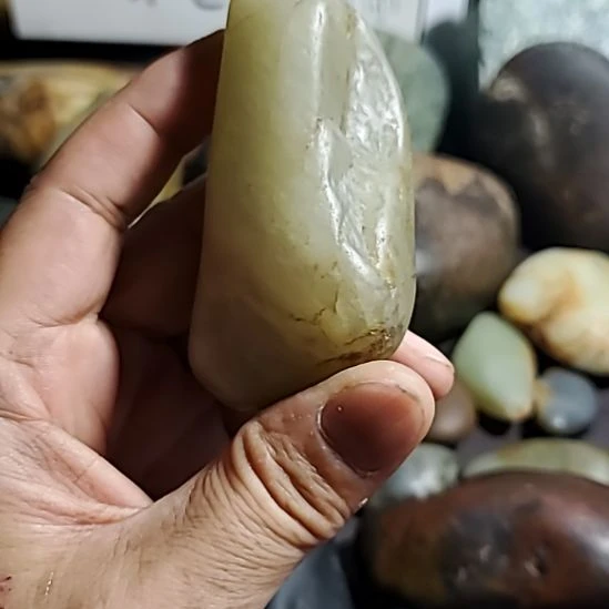 和田玉(糖玉)未镶嵌挂件