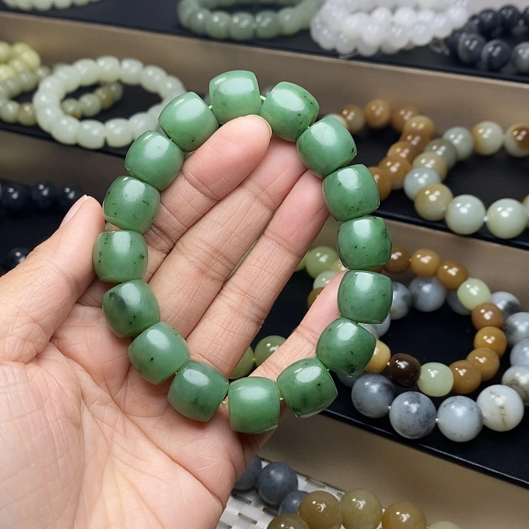 和田玉未镶嵌手链卡14