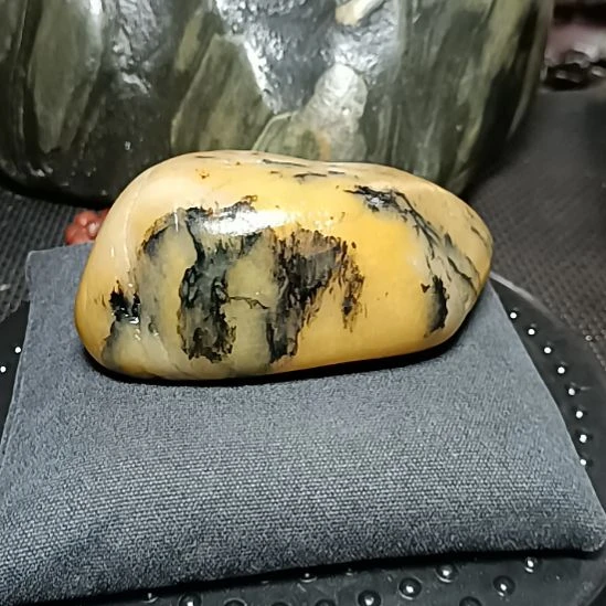 新疆金丝玉原石国画