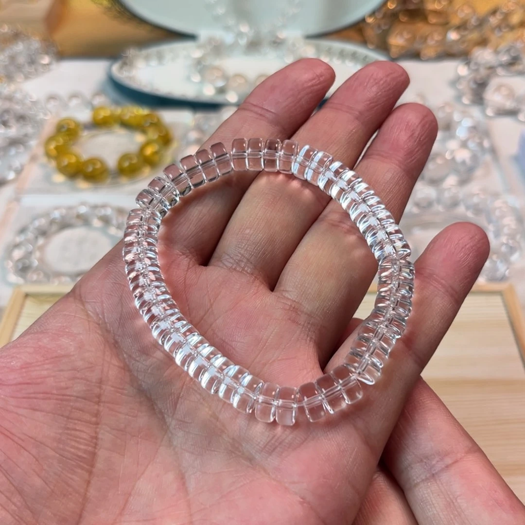 【闪购商品】水晶手链未镶嵌8药片