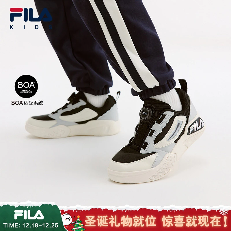 【软胶囊科技】FILA斐乐儿童低帮篮球新款蝙蝠中大童板鞋K15B441303