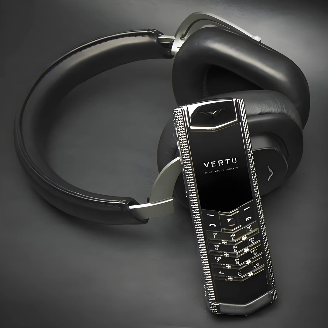 适用于威图Vertu手机总裁签名版全网通4G手机皮套私人定制巴黎钉