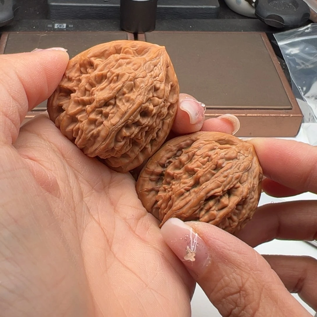文玩核桃把件虎头王42