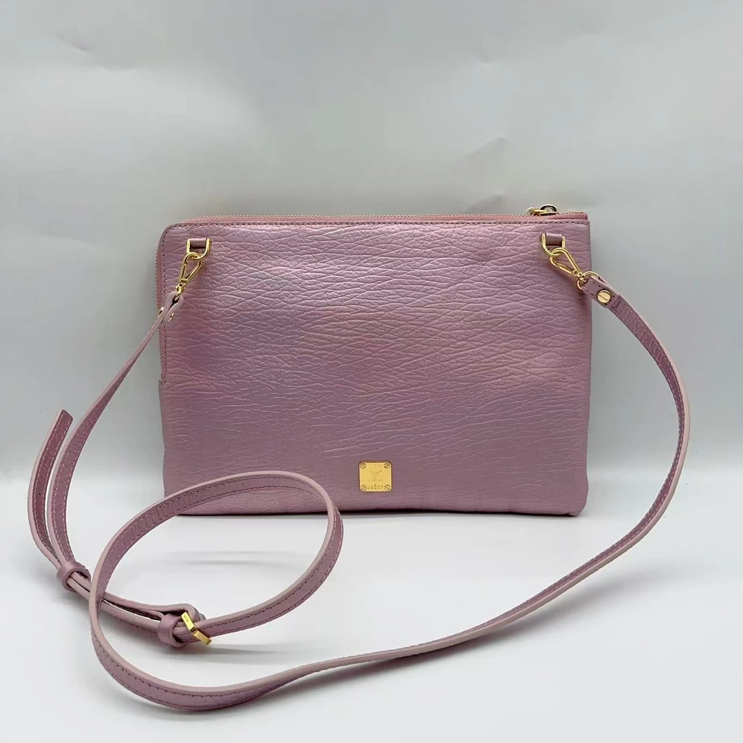 95新 MCM 粉色斜挎包1390 6266