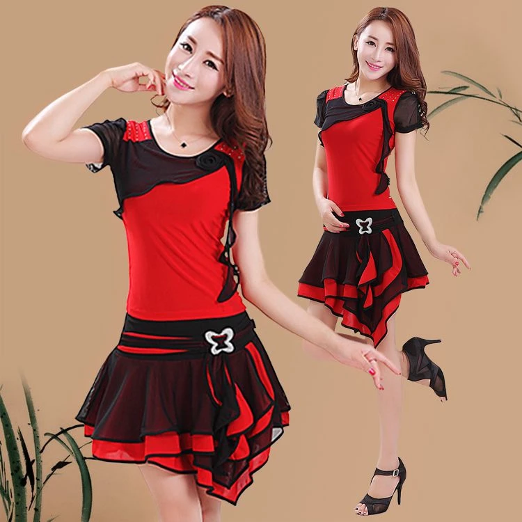 2025夏季新款广场舞服装套装中老年跳舞服装拉丁舞裙演出服两件套