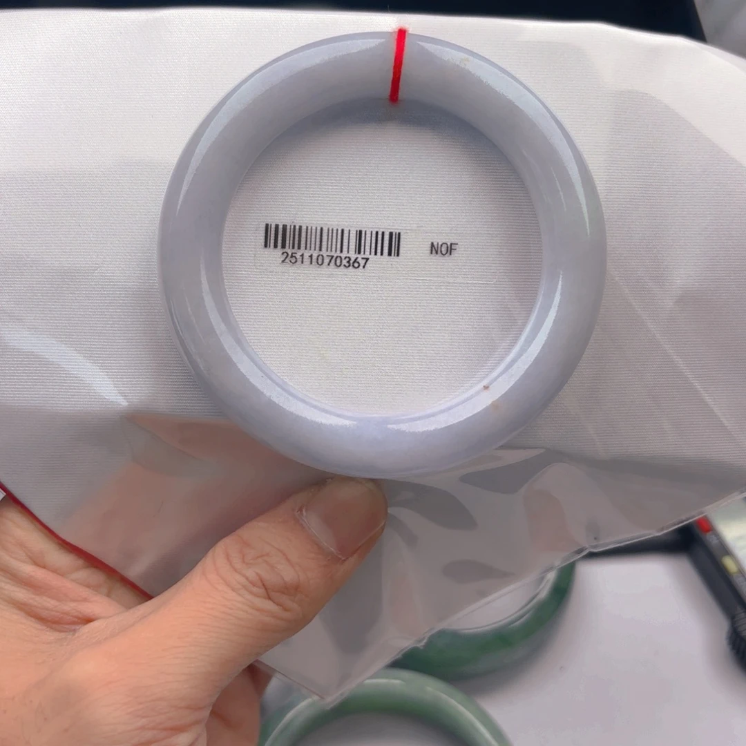 翡翠未镶嵌手镯5758x5. 20