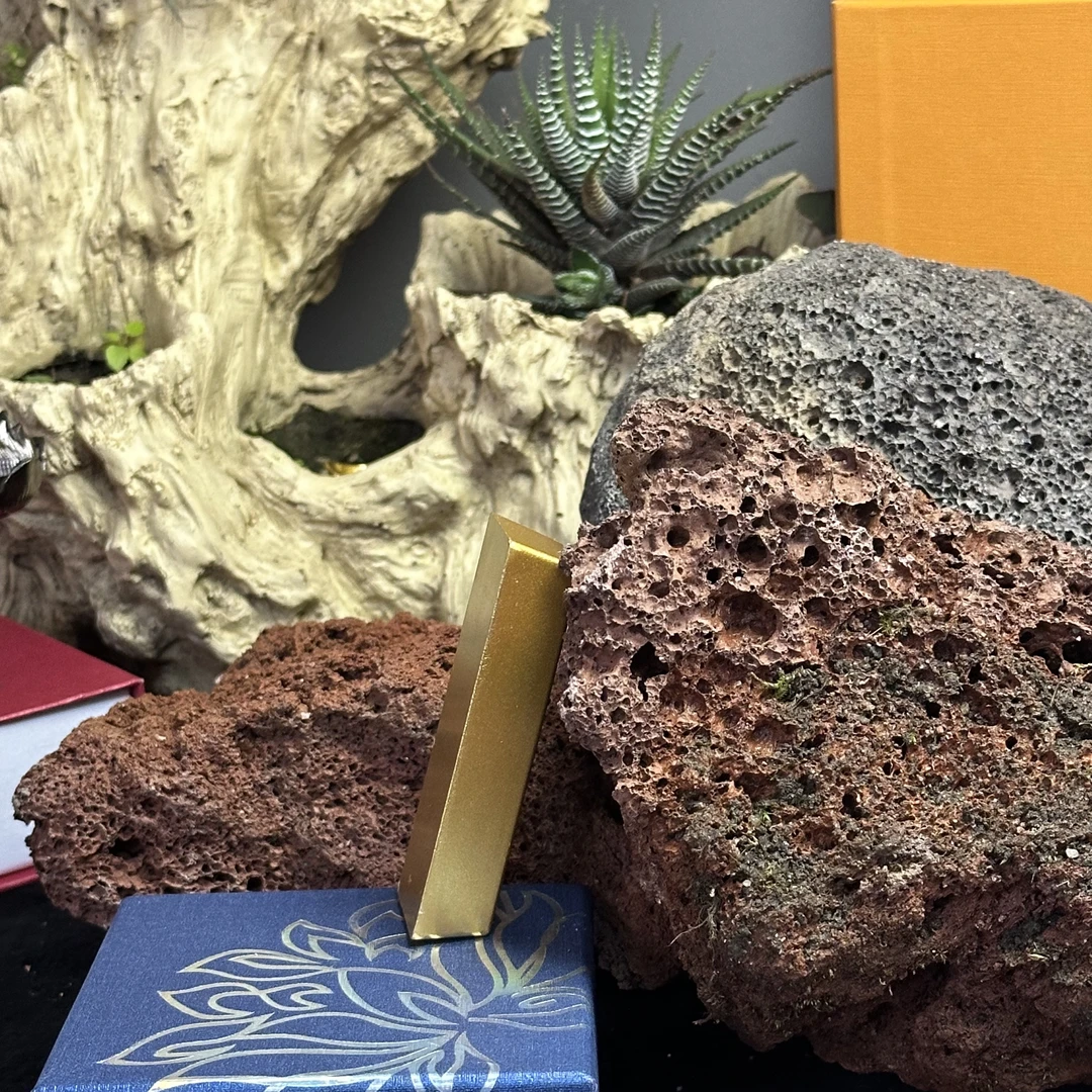 M334-精工摆件（带礼盒多样性发一件）