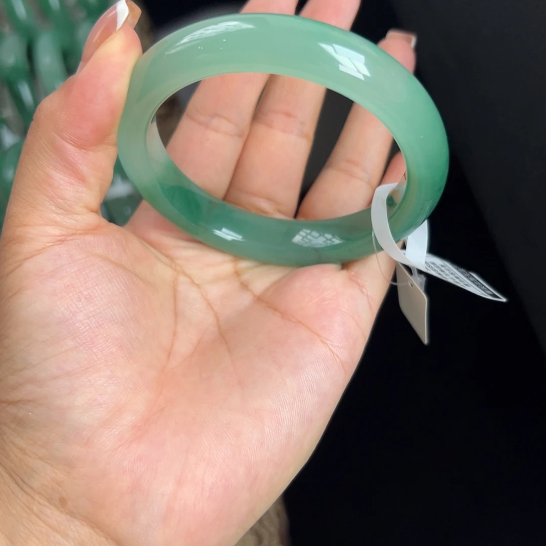 未镶嵌手镯石英质玉非洲翠5960