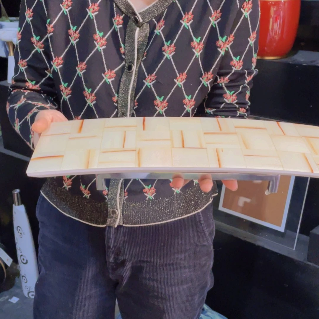 陶瓷花瓶，仿真绿植。