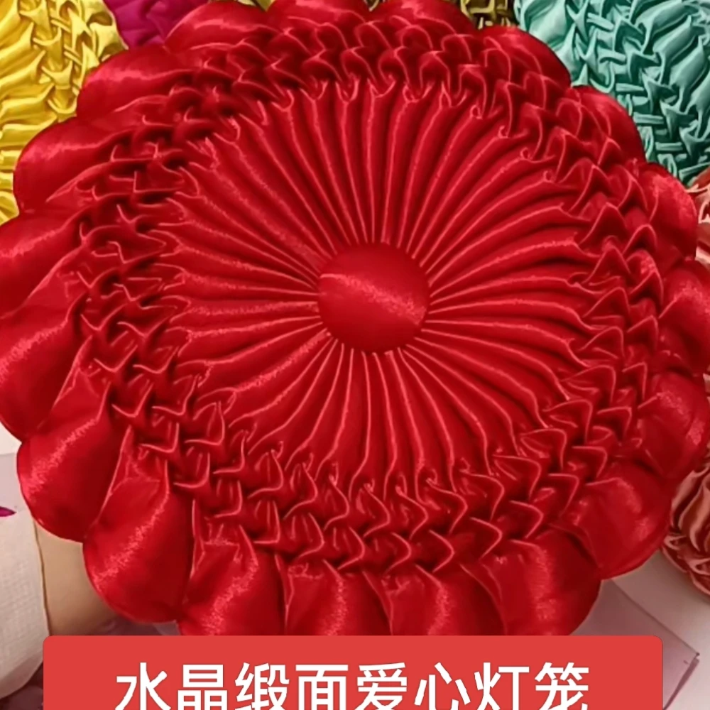 水晶缎面新爱心灯笼
