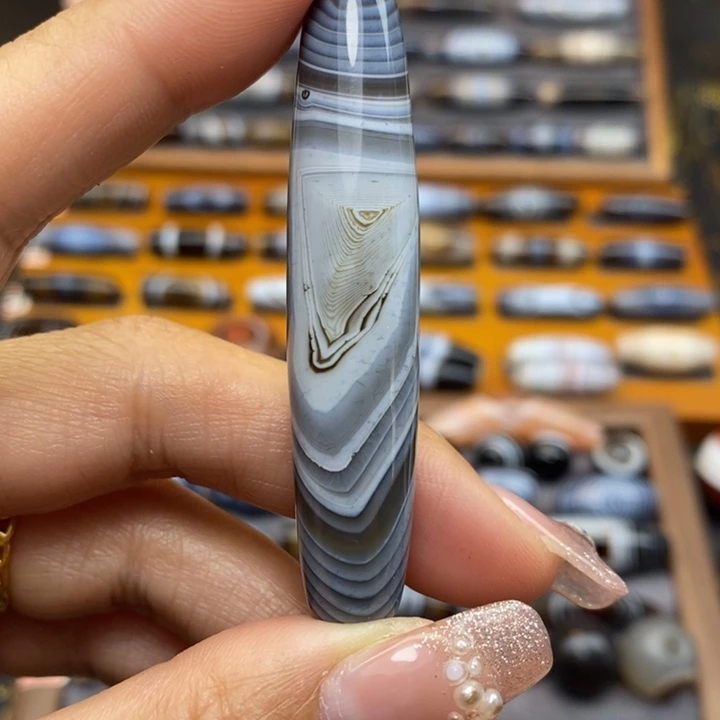 玛瑙/玉髓颈饰未镶嵌紫**来