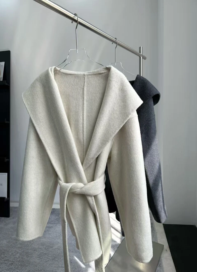 慵懒风落肩袖毛呢外套时尚短款毛呢女连帽秋冬双面2025新款6804