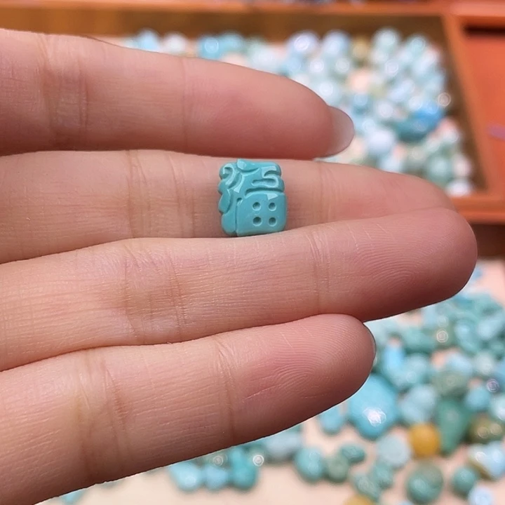 彩****淡水珍珠未镶嵌颈饰