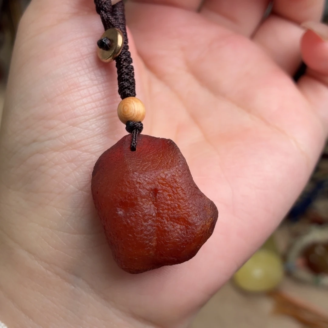 琥珀未镶嵌颈饰挂件