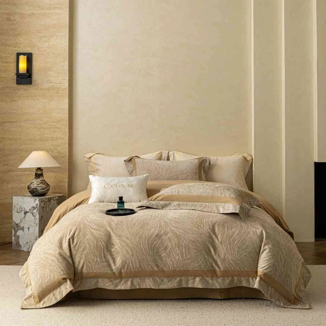 冬日恋歌  咖丨定制面料提花+印花流光高端四件套