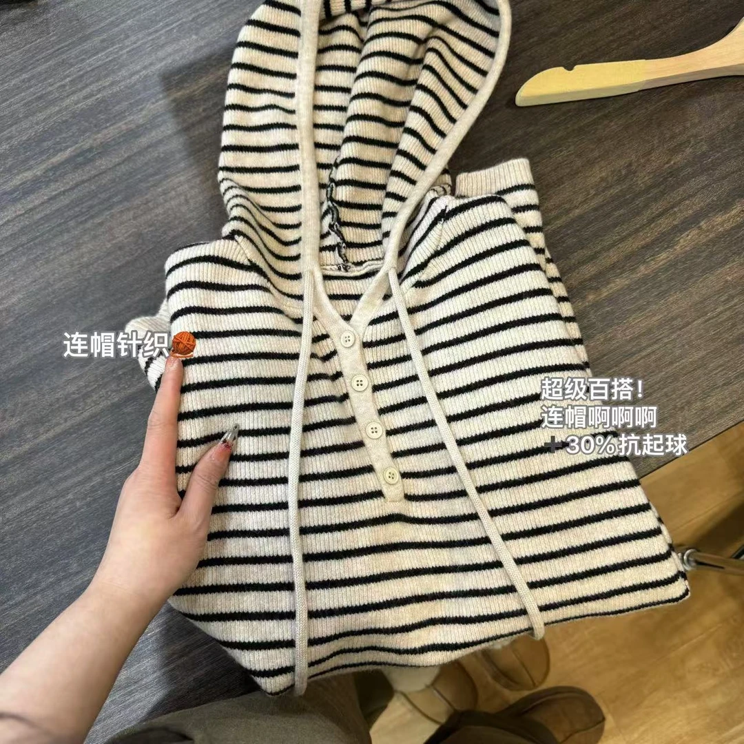 小文姐 W0938-冬季慵懒风条纹抽绳连帽长袖针织宽松显瘦长袖毛衣