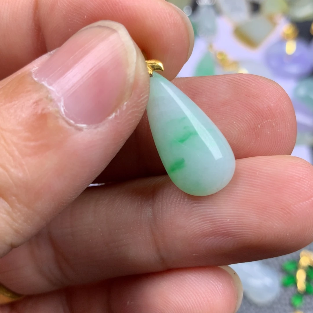 【闪购商品】翡翠18K金镶嵌颈饰翡翠