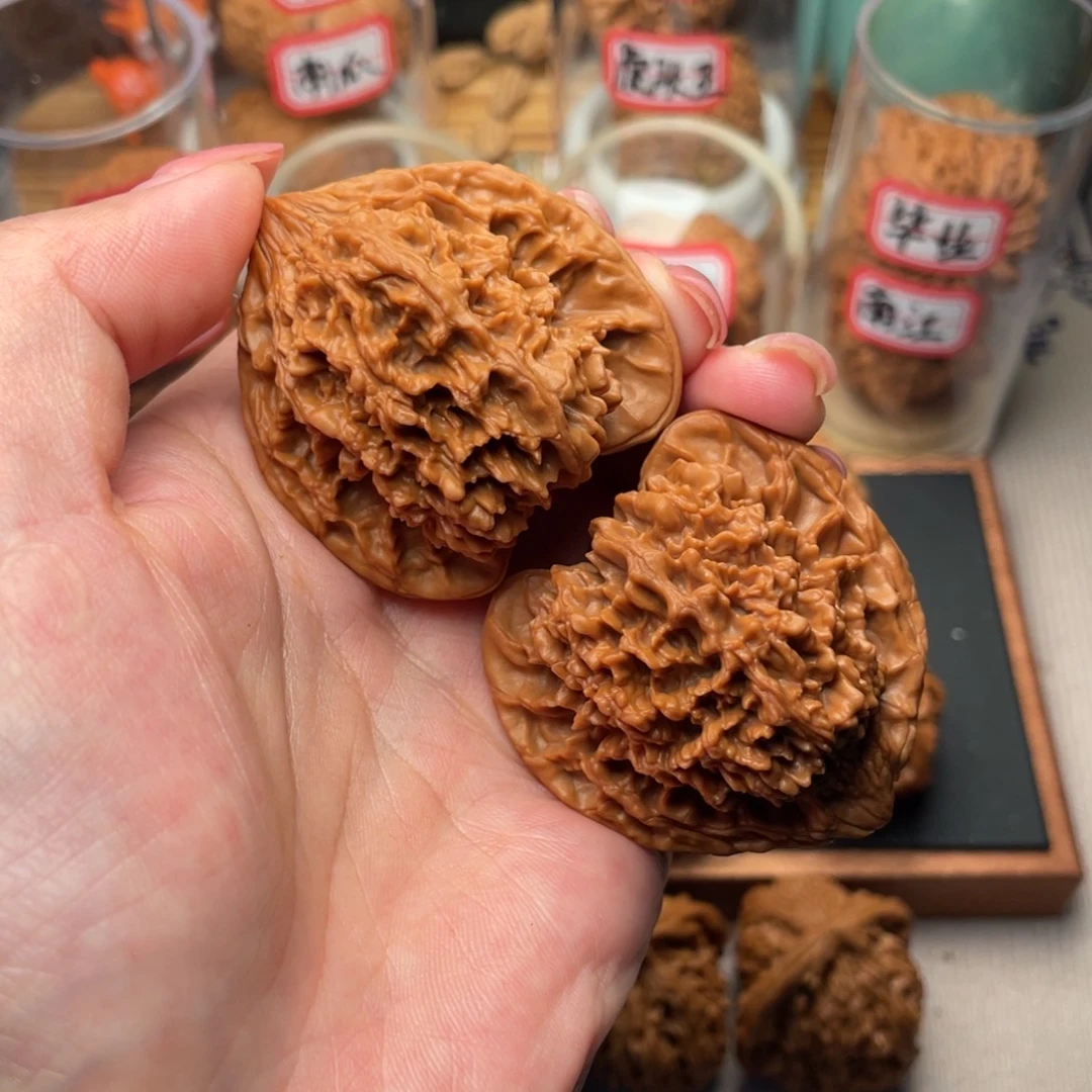 纹***人把件桃核全品毕业满天星45+